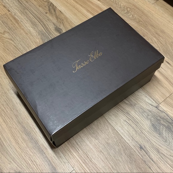 Men’s Tasso Elba Chelsea leather boot. - Picture 2 of 9